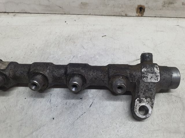 bontott VW PASSAT B7 Közösnyomócső