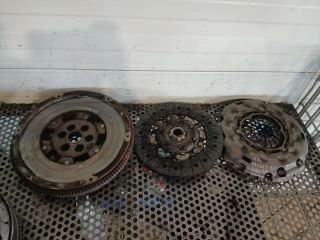 bontott VW PASSAT B7 Kuplung Szett (Szerkezet, Tárcsa)