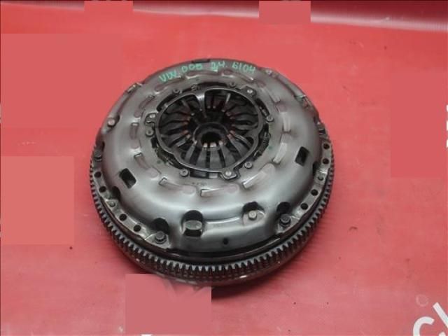 bontott VW PASSAT B7 Kuplung Szett (Szerkezet, Tárcsa)