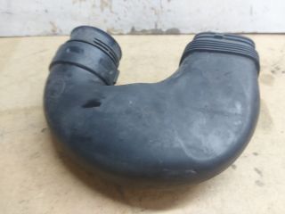 bontott VW PASSAT B7 Légbeömlő Cső