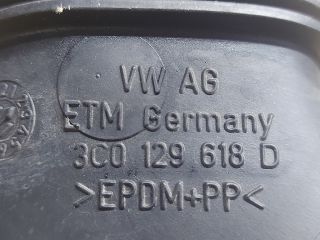 bontott VW PASSAT B7 Légbeömlő Cső