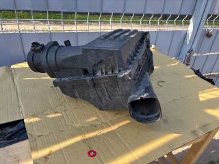 bontott VW PASSAT B7 Légszűrő Ház