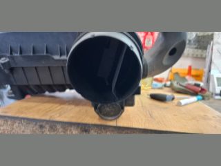 bontott VW PASSAT B7 Légszűrő Ház