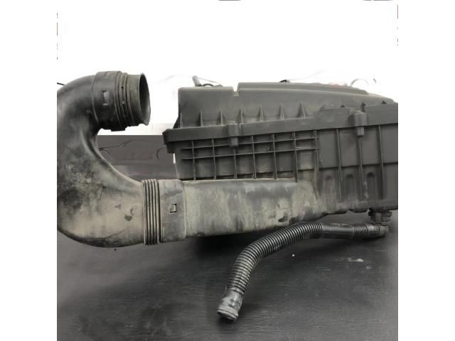 bontott VW PASSAT B7 Légszűrő Ház