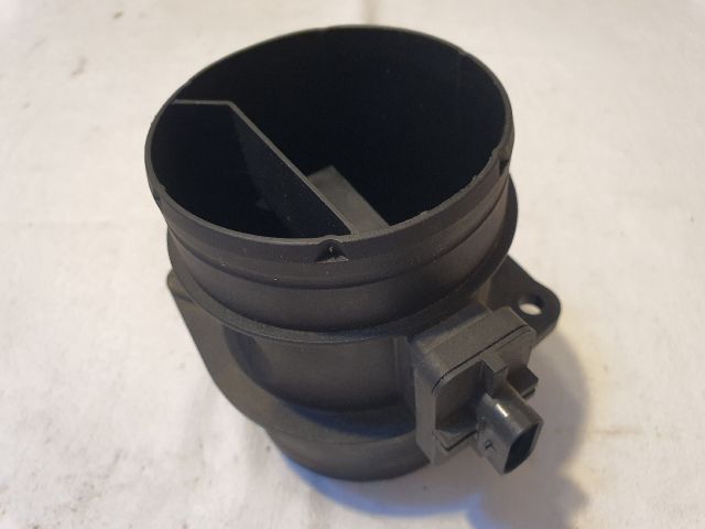 bontott VW PASSAT B7 Légtömegmérő