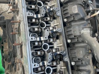 bontott VW PASSAT B7 Motor (Fűzött blokk hengerfejjel)