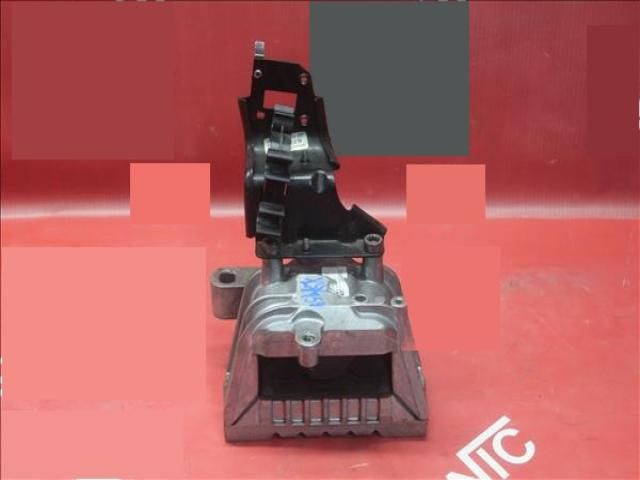 bontott VW PASSAT B7 Motor Tartó Bak (Fém)