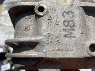 bontott VW PASSAT B7 Motor Tartó Bak (Fém)