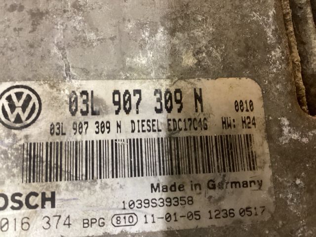 bontott VW PASSAT B7 Motorvezérlő