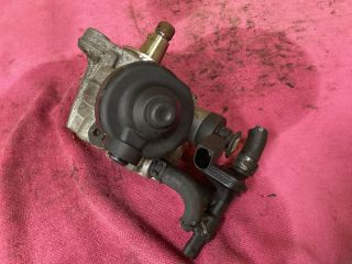 bontott VW PASSAT B7 Nagynyomású Szivattyú