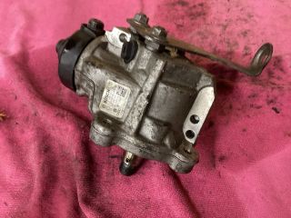 bontott VW PASSAT B7 Nagynyomású Szivattyú