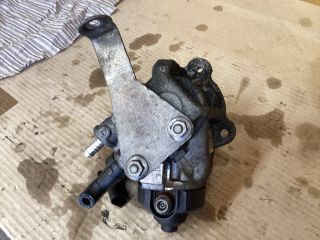 bontott VW PASSAT B7 Nagynyomású Szivattyú