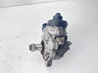 bontott VW PASSAT B7 Nagynyomású Szivattyú