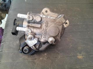 bontott VW PASSAT B7 Nagynyomású Szivattyú