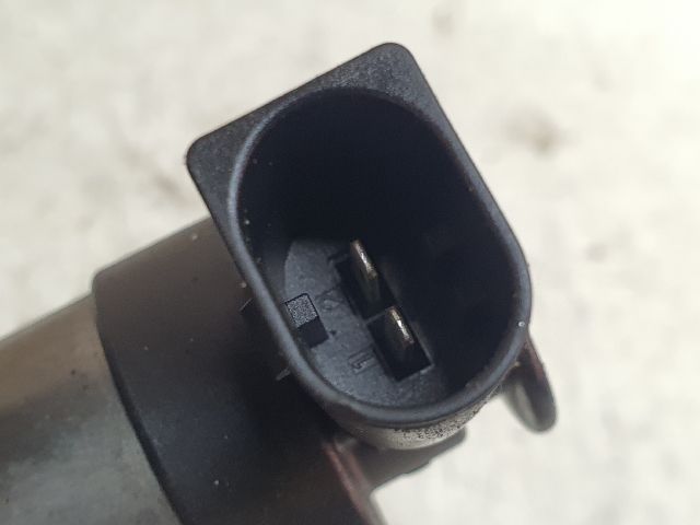 bontott VW PASSAT B7 Nagynyomású Szivattyú