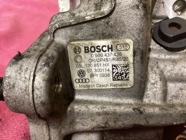 bontott VW PASSAT B7 Nagynyomású Szivattyú