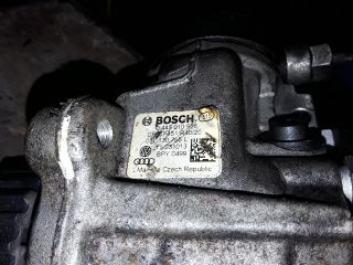 bontott VW PASSAT B7 Nagynyomású Szivattyú