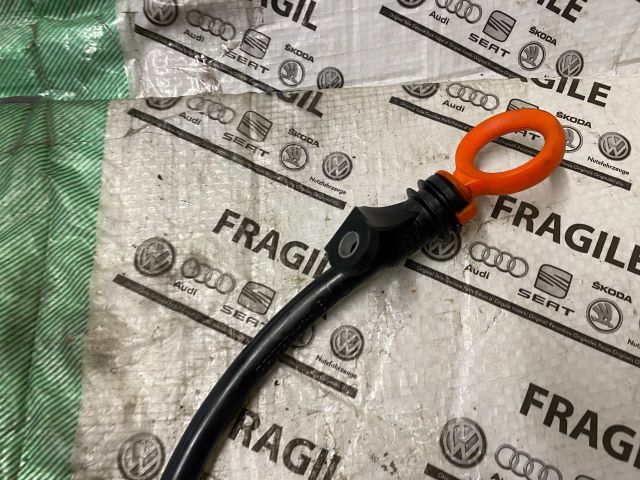 bontott VW PASSAT B7 Nívópálca