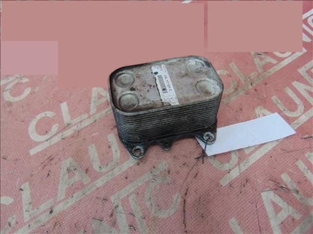 bontott VW PASSAT B7 Olajhűtő