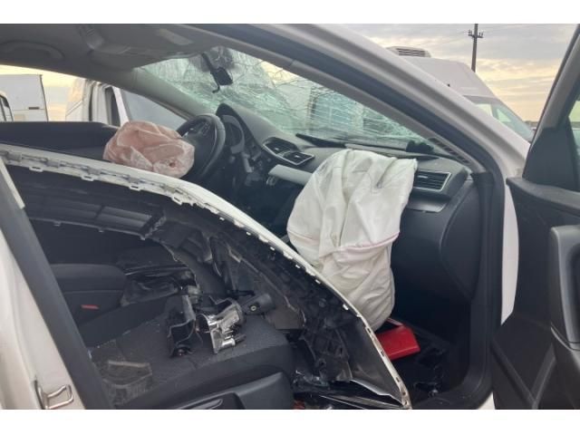 bontott VW PASSAT B7 Olajszivattyú