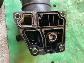 bontott VW PASSAT B7 Olajszűrő Ház