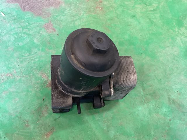 bontott VW PASSAT B7 Olajszűrő Ház