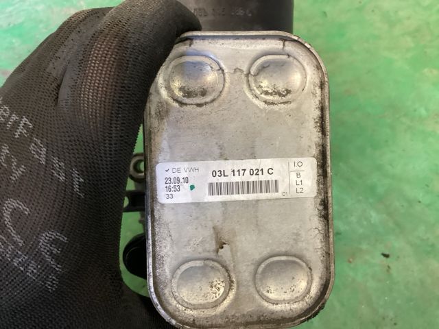 bontott VW PASSAT B7 Olajszűrő Ház