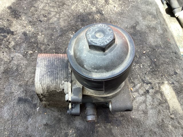 bontott VW PASSAT B7 Olajszűrő Ház