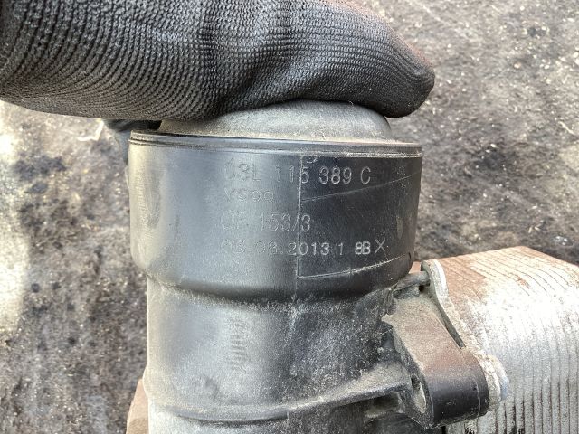 bontott VW PASSAT B7 Olajszűrő Ház