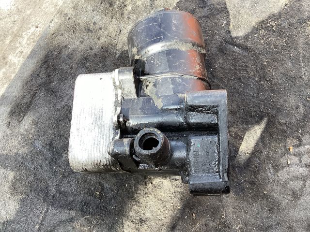 bontott VW PASSAT B7 Olajszűrő Ház