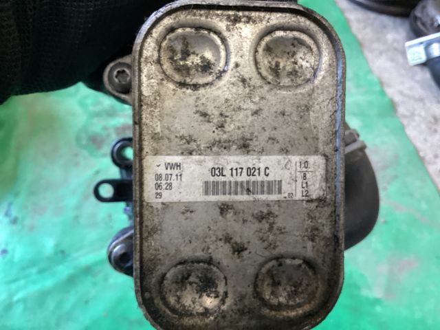 bontott VW PASSAT B7 Olajszűrő Ház