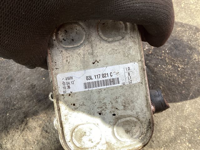 bontott VW PASSAT B7 Olajszűrő Ház