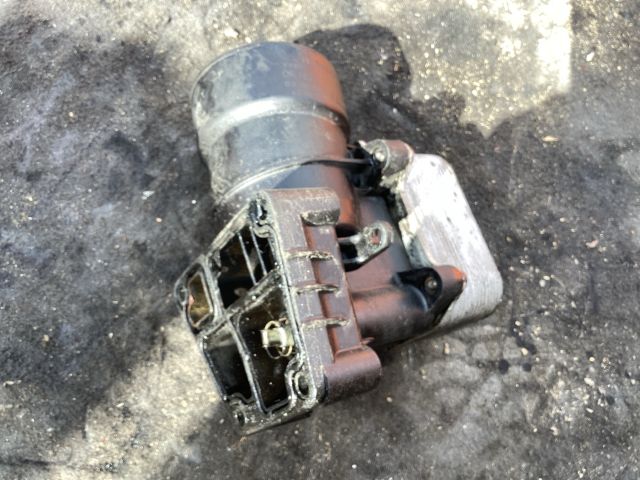 bontott VW PASSAT B7 Olajszűrő Ház