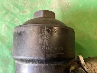 bontott VW PASSAT B7 Olajszűrő Ház