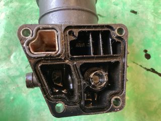 bontott VW PASSAT B7 Olajszűrő Ház