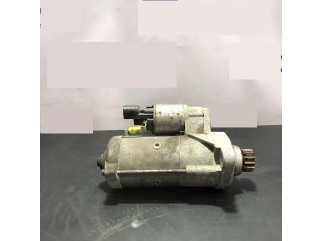 bontott VW PASSAT B7 Önindító