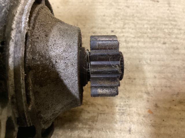 bontott VW PASSAT B7 Önindító