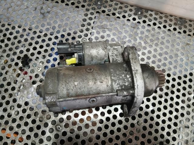 bontott VW PASSAT B7 Önindító