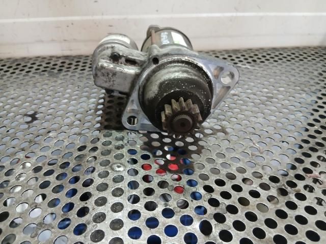 bontott VW PASSAT B7 Önindító