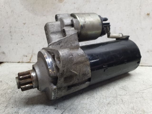 bontott VW PASSAT B7 Önindító