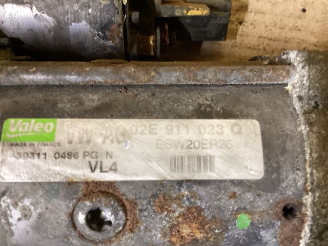 bontott VW PASSAT B7 Önindító