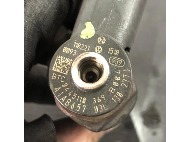 bontott VW PASSAT B7 Porlasztó (1 db)