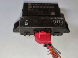 bontott VW PASSAT B7 Start / Stop Vezérlő Modul