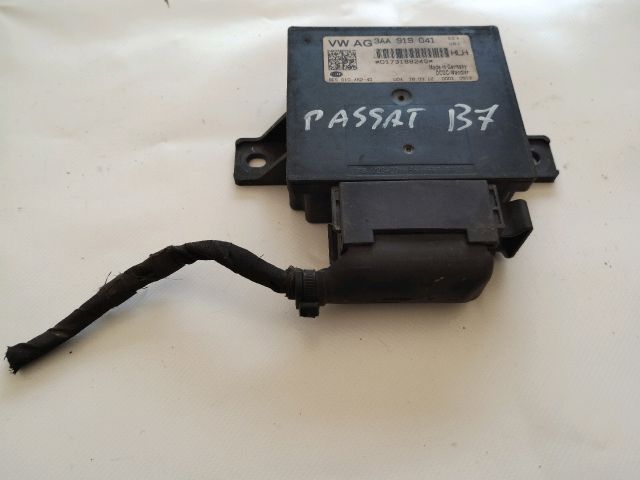 bontott VW PASSAT B7 Start / Stop Vezérlő Modul