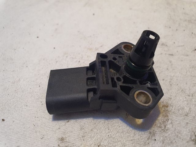 bontott VW PASSAT B7 Szívócső Nyomásérzékelő