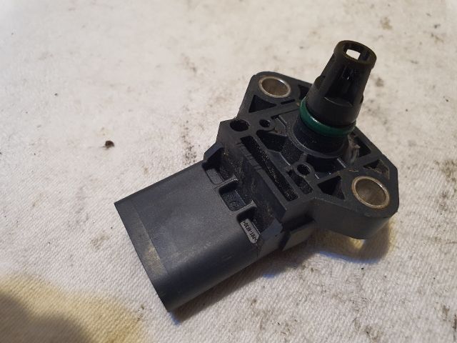 bontott VW PASSAT B7 Szívócső Nyomásérzékelő