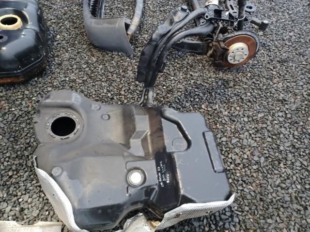 bontott VW PASSAT B7 Tank