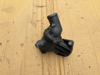 bontott VW PASSAT B7 Termosztátház