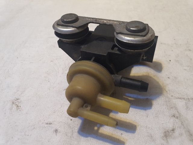 bontott VW PASSAT B7 Turbó Vákum Szelep