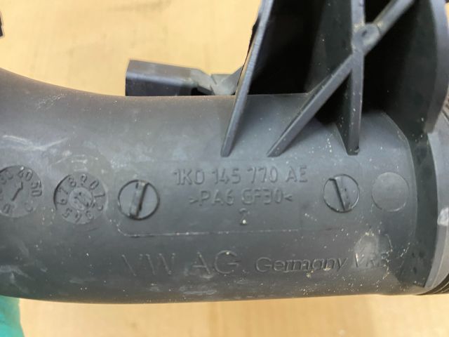 bontott VW PASSAT B7 Turbócső